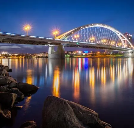 Apartamento Danube Luxury Eurovea 24h Self Check-in Bratislava