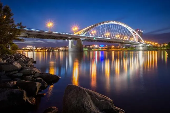 شقة Danube Luxury Eurovea براتسيلافا